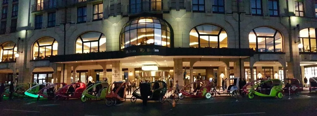 Rickshaw tour at night
